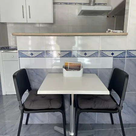 ゲストハウス West Coast 3*