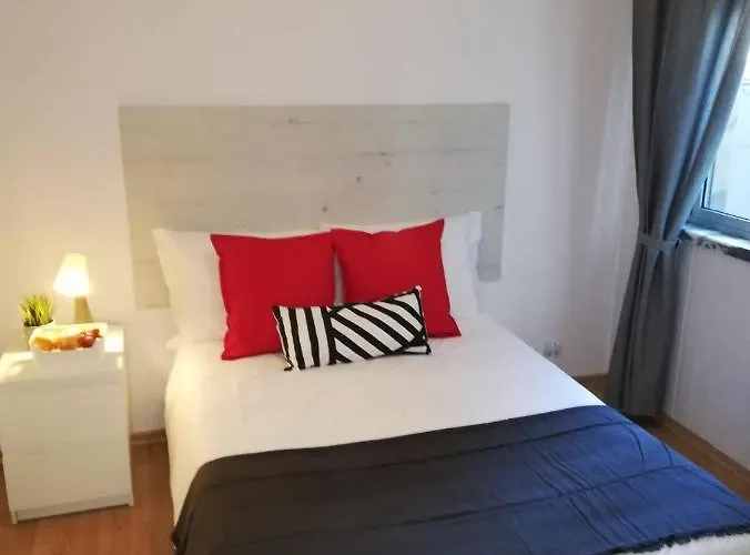 West Coast Gasthof Peniche